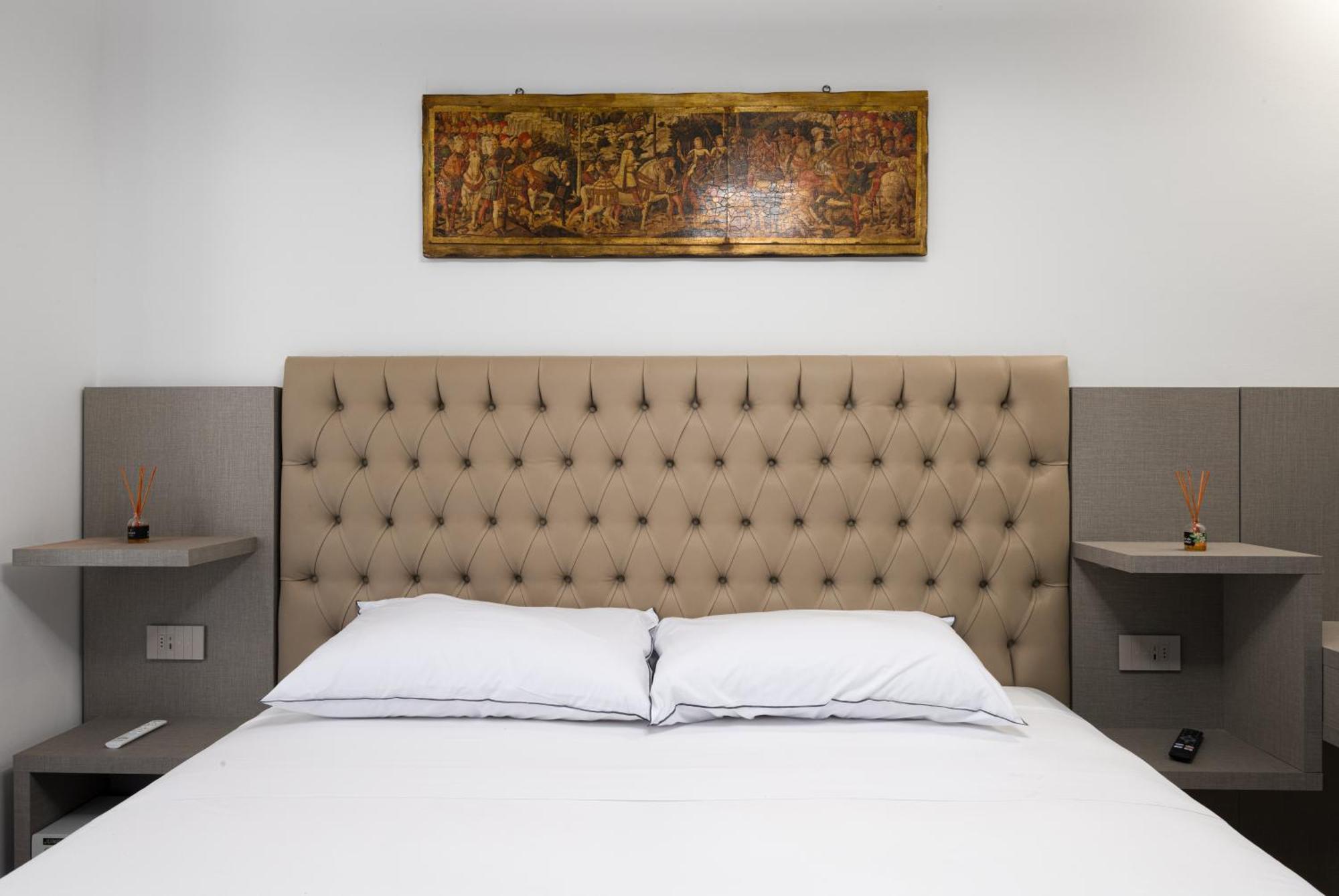 Unyca - Palazzo Dell'albero Bed & Breakfast