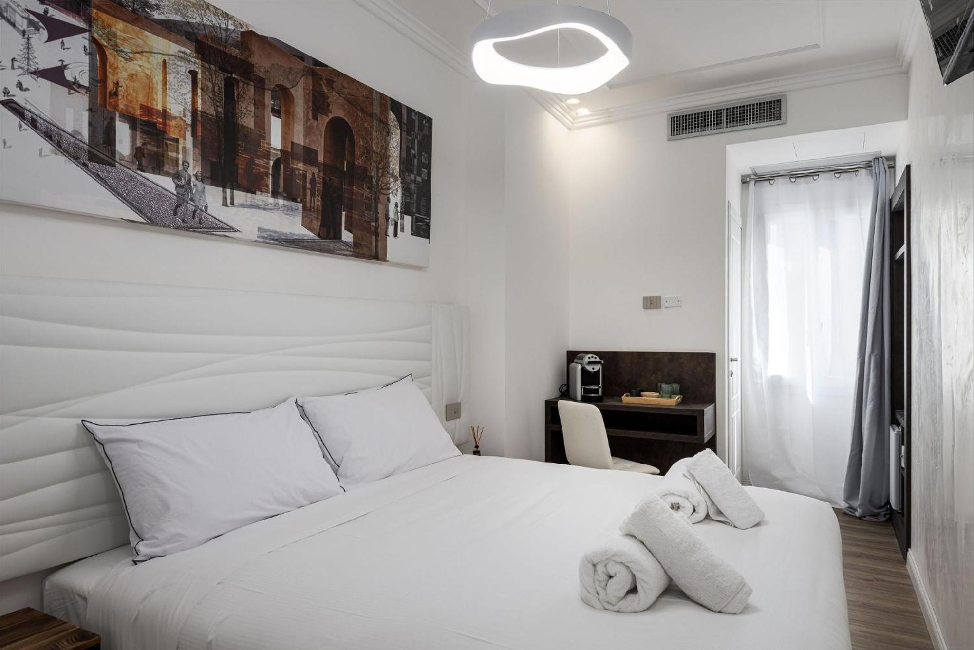Unyca - Palazzo Dell'albero Bed & Breakfast *